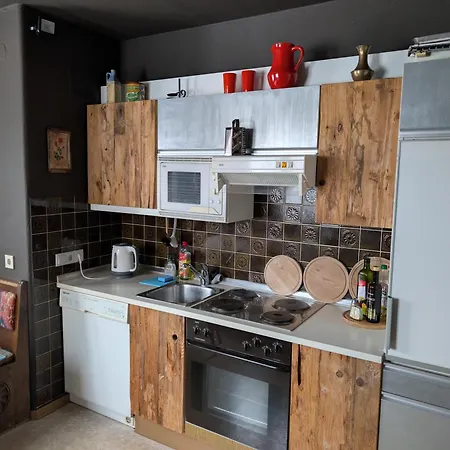 Dora * Tux
