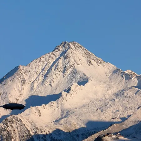 Dora 公寓 图克斯